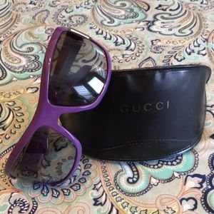 WEEKEND SALE!!! Authentic Gucci sunglasses w/case